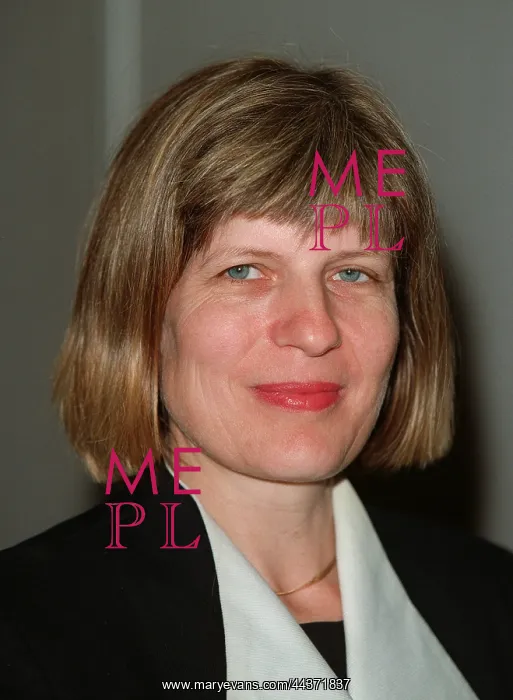  : Sally Keeble MP
