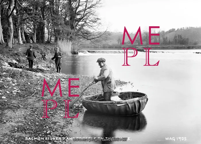 : Salmon Fishers and Coracle on the Boyne : Salmon Fishers and Coracle on the Boyne