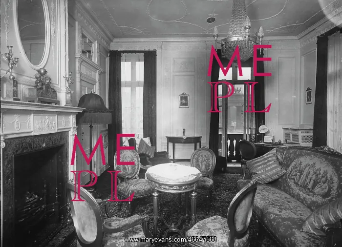 : Salon of an apartment at the Hotel Adlon : Salon of an apartment at the Hotel Adlon