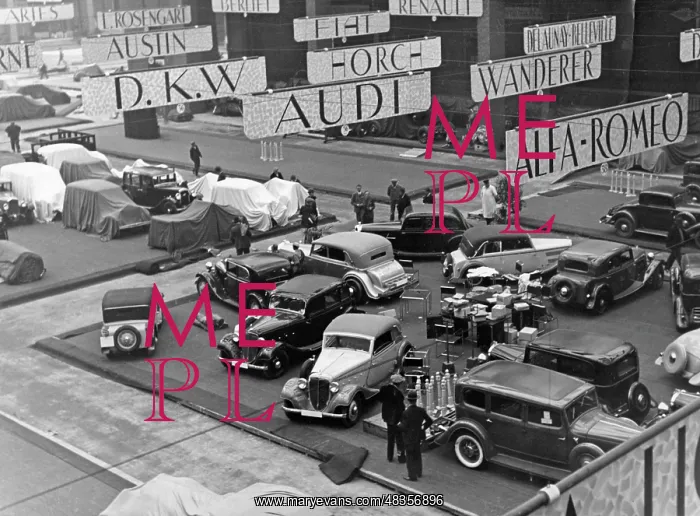 : Salon International de l'Automobile, 1933 : Salon International de l'Automobile, 1933