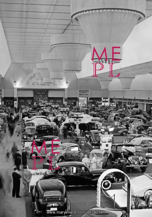 : Salon de l Auto in Brussels, 1939 : Salon de l Auto in Brussels, 1939
