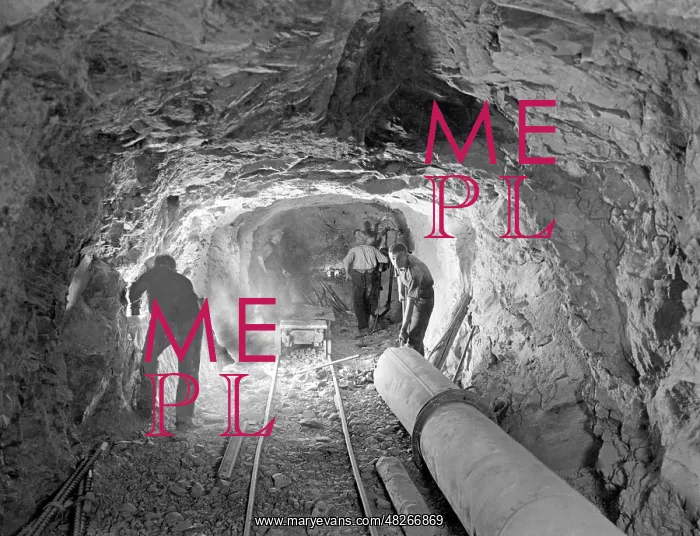 : Salt mine, 1928 : Salt mine, 1928