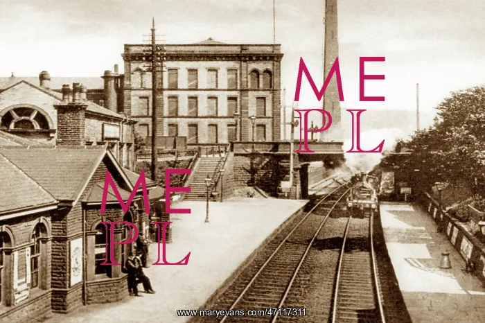  : Saltaire Railway Station, early 1900s