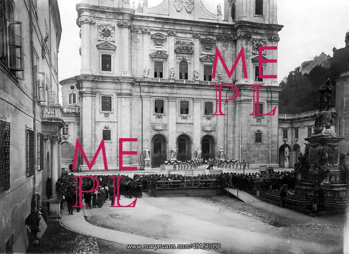  : Salzburg pageant: Everyman