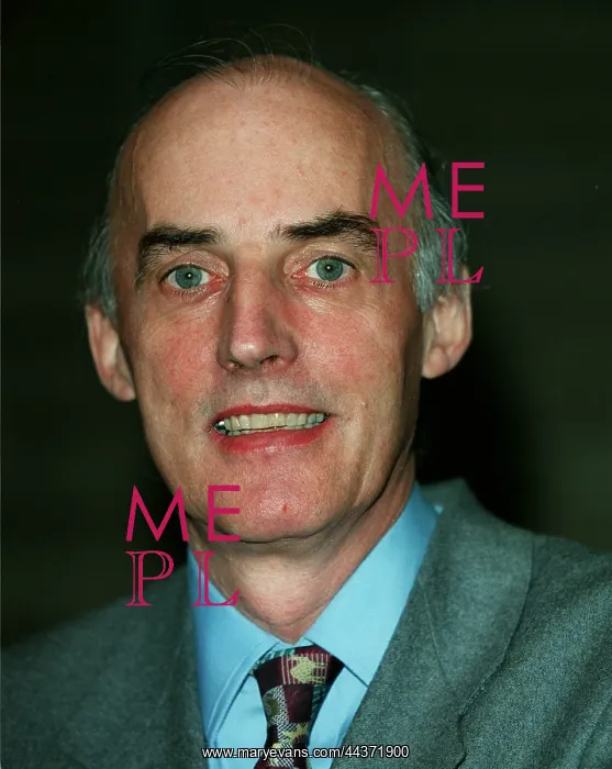  : Sam Galbraith MP