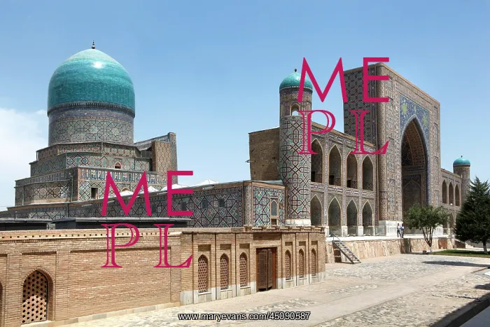 : Samarkand. General view of Tillyah-Kori Madrasah : Samarkand. General view of Tillyah-Kori Madrasah