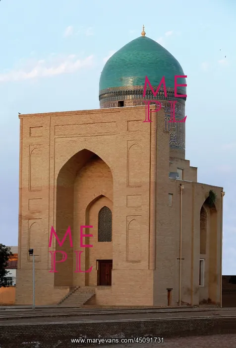 : Samarkand. General view of Bibi-Khanym Madrasah : Samarkand. General view of Bibi-Khanym Madrasah