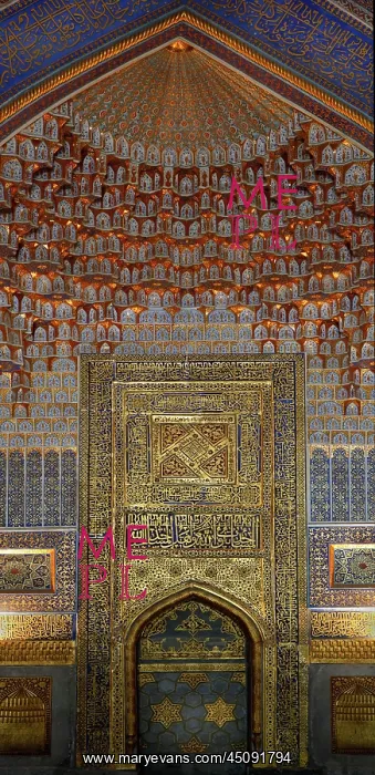 : Samarkand. Detail of Mirhab of the mosque of the Tillyah-Kori Madrasah : Samarkand. Detail of Mirhab of the mosque of the Tillyah-Kori Madrasah