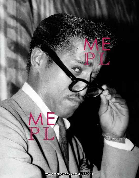: Sammy Davis Jr, American singer and dancer, at reception : Sammy Davis Jr, American singer and dancer, at reception
