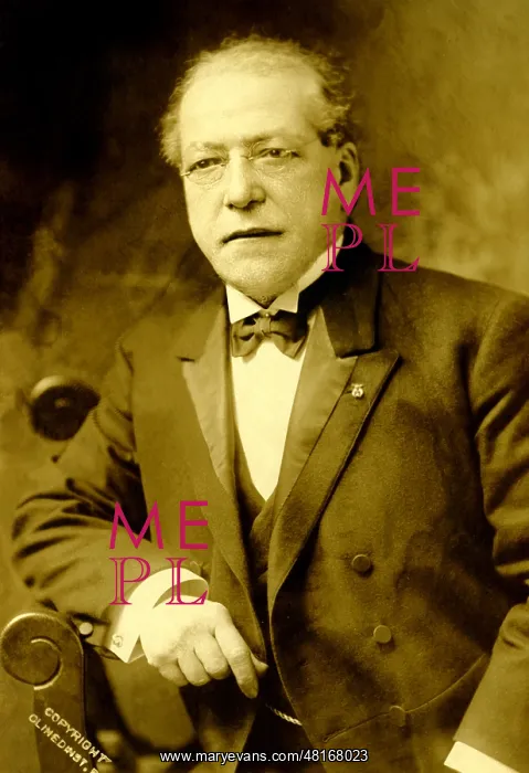  : Samuel Gompers
