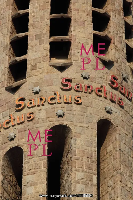 : 'Sanctus', bell tower of the Passion facade : 'Sanctus', bell tower of the Passion facade