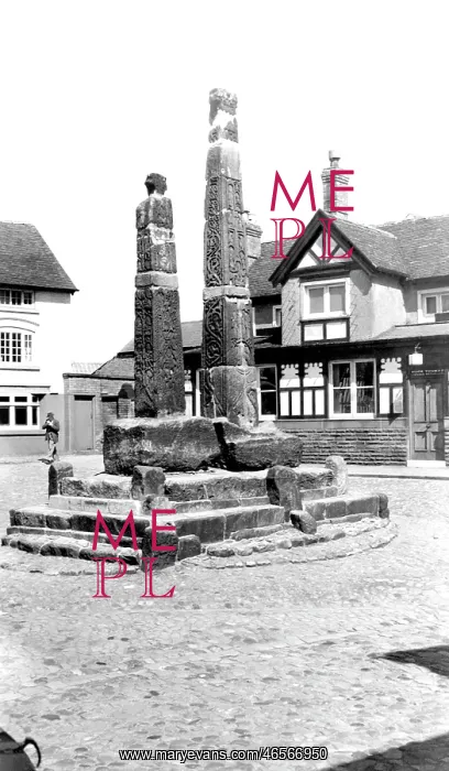  : Sandbach, Ancient Saxon Crosses c1955