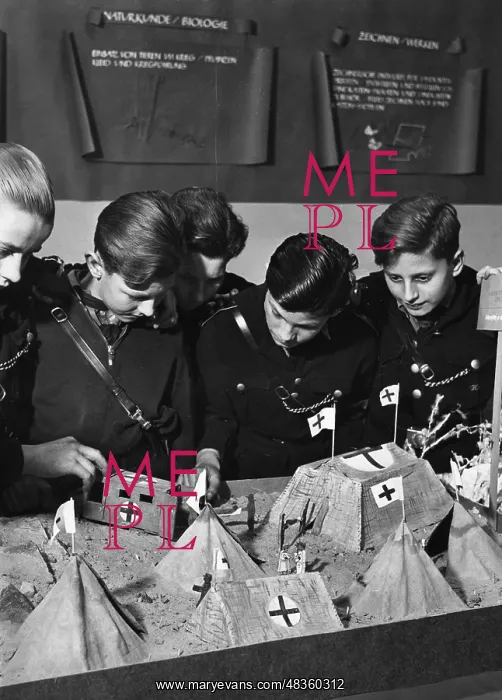 : Sandbox work, 1943 : Sandbox work, 1943
