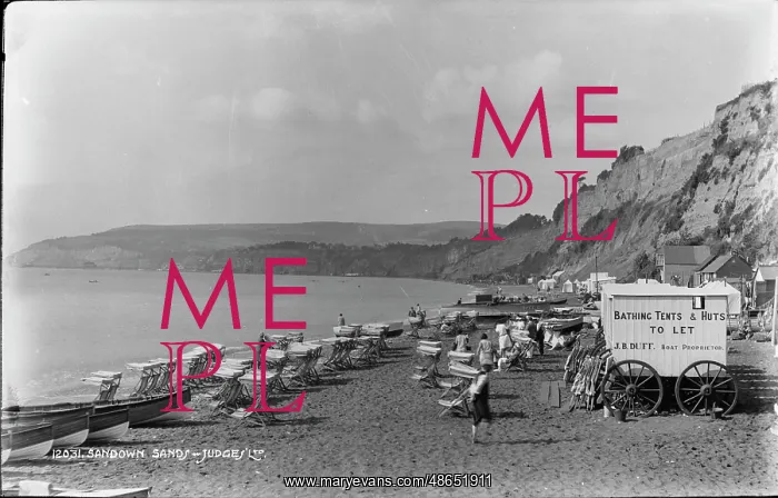 : Sandown Beach Scene : Sandown Beach Scene