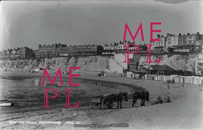 : The Sands, Broadstairs : The Sands, Broadstairs