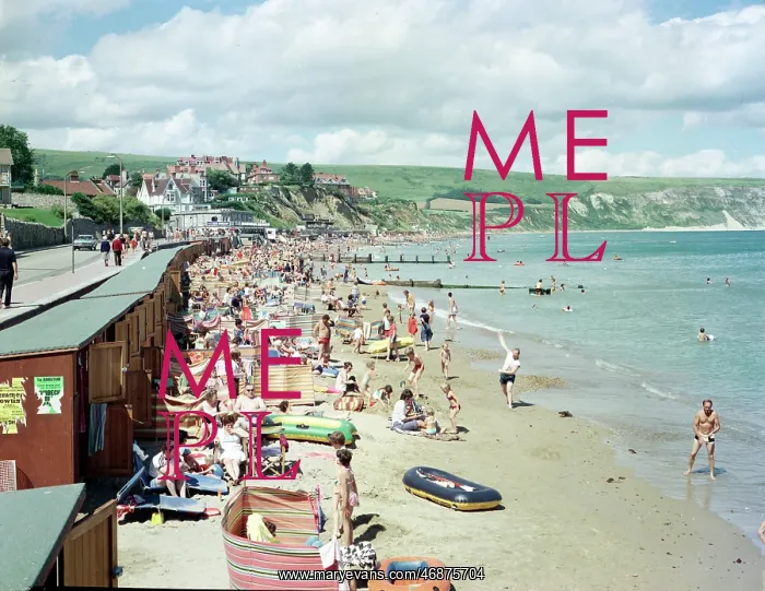 : The sands, Swanage : The sands, Swanage