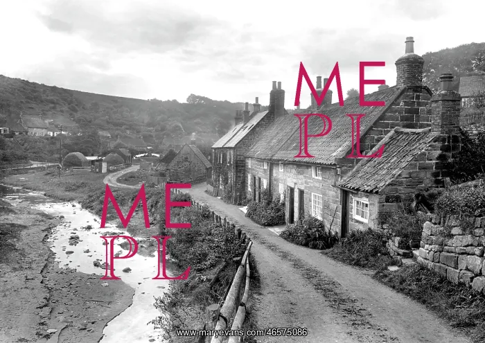  : Sandsend, the Village 1925
