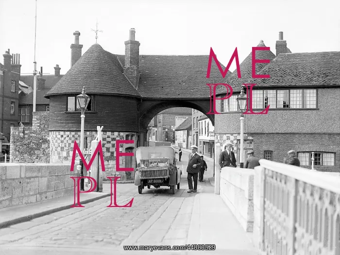: SANDWICH TOLL BRIDGE : SANDWICH TOLL BRIDGE