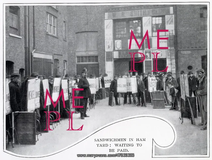 : Sandwichmen in Ham Yard : Sandwichmen in Ham Yard