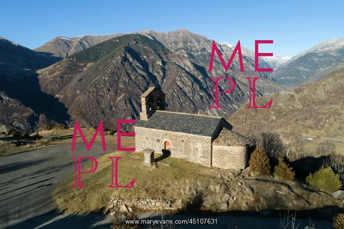: Sant Quirc de Durro chapel, Durro, Lleida, Catalonia, Spain : Sant Quirc de Durro chapel, Durro, Lleida, Catalonia, Spain