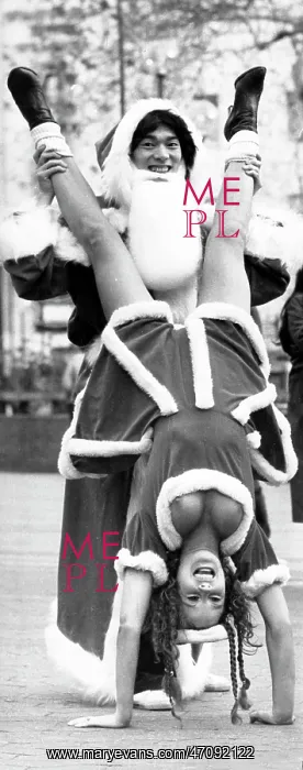 : Santa makes a Boob! : Santa makes a Boob!
