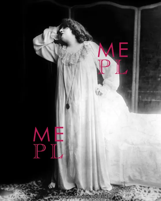 : Sarah Bernhardt, 1880. ? : Sarah Bernhardt, 1880. ?