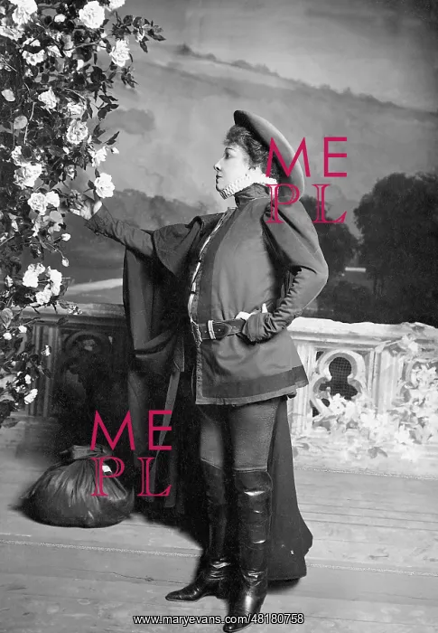: Sarah Bernhardt, 1908 : Sarah Bernhardt, 1908