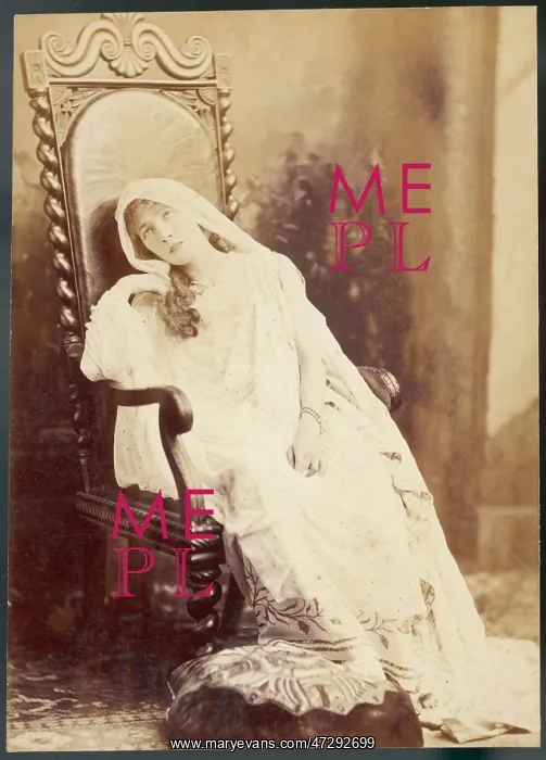  : Sarah Bernhardt