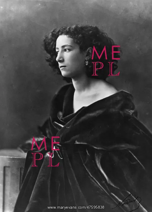 : Sarah Bernhardt, French Actress : Sarah Bernhardt, French Actress