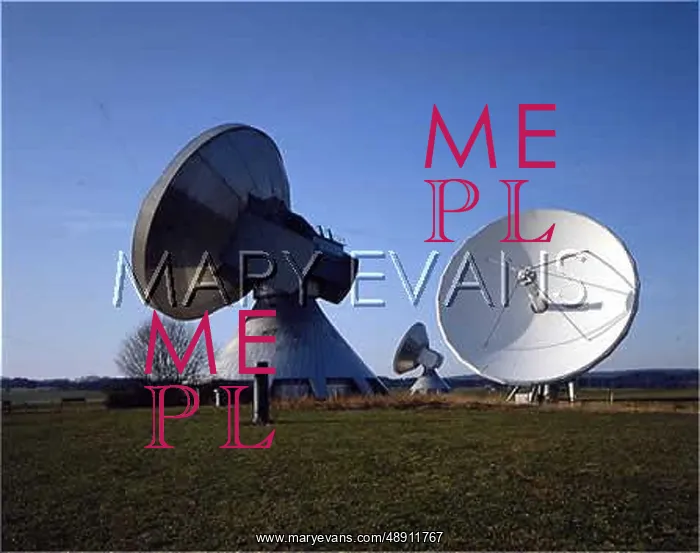 : SATELLITE DISHES : SATELLITE DISHES