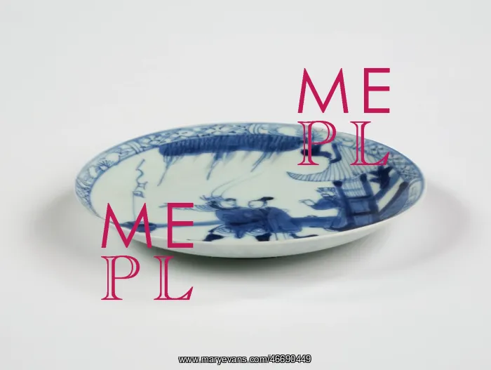 : Saucer. Porcelain saucer with cobalt blue underglaze decoration of three figures : Saucer. Porcelain saucer with cobalt blue underglaze decoration of three figures