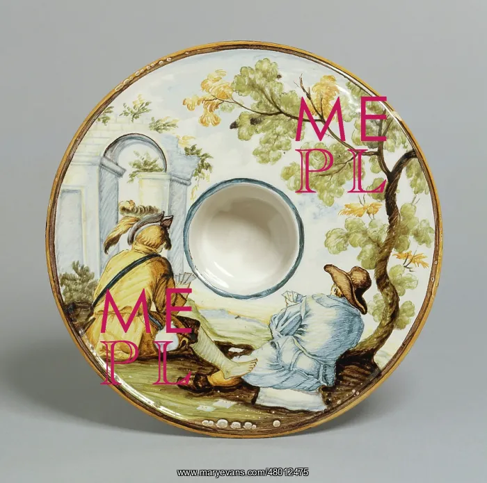 : Saucer: card players : Saucer: card players