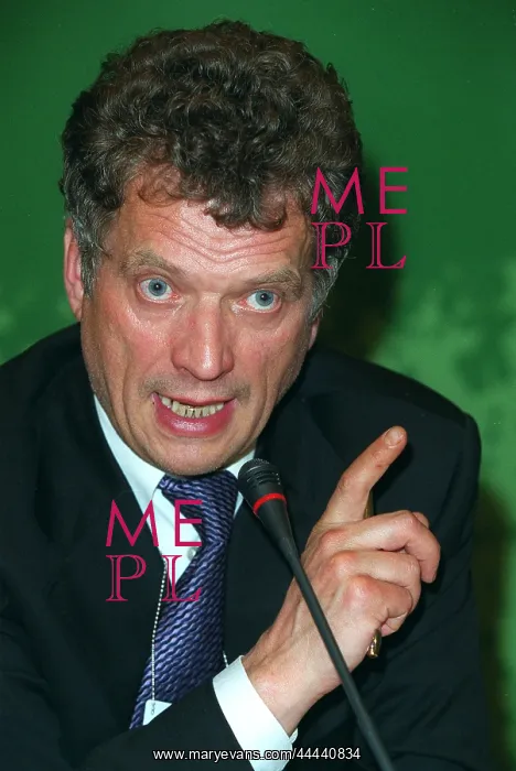 : Sauliu Niinisto : Sauliu Niinisto