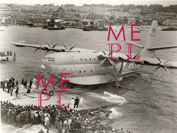 : Saunders-Roe SR45 Princess G-ALUN during a trial launch : Saunders-Roe SR45 Princess G-ALUN during a trial launch