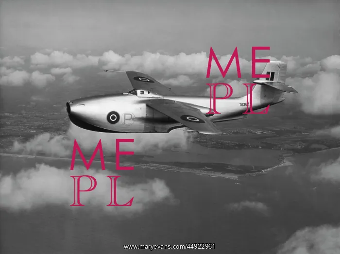  : Saunders Roe SRA-1
