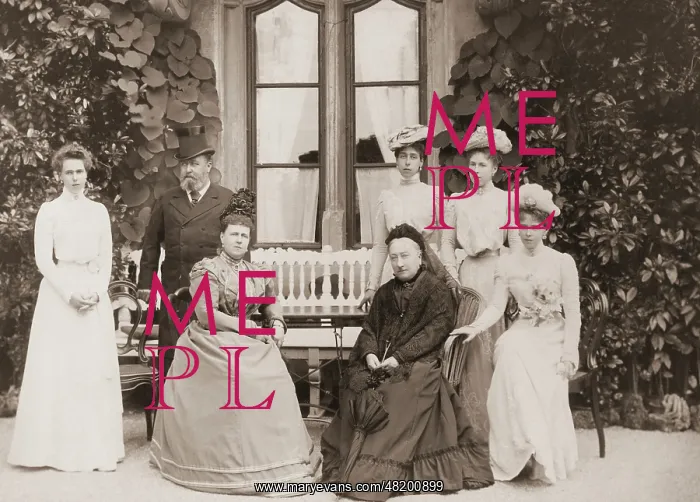 : The Saxe-Coburg-Gotha family : The Saxe-Coburg-Gotha family