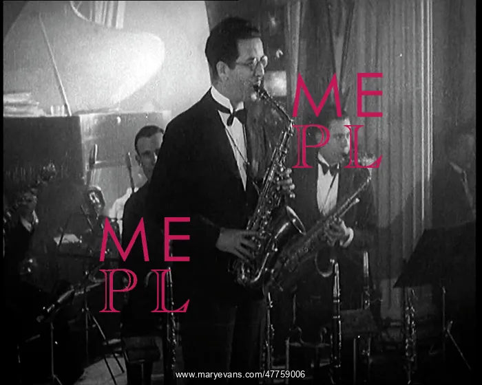 : Saxophonist Playing the Saxophone : Saxophonist Playing the Saxophone