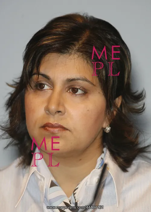 : Sayeeda Warsi : Sayeeda Warsi