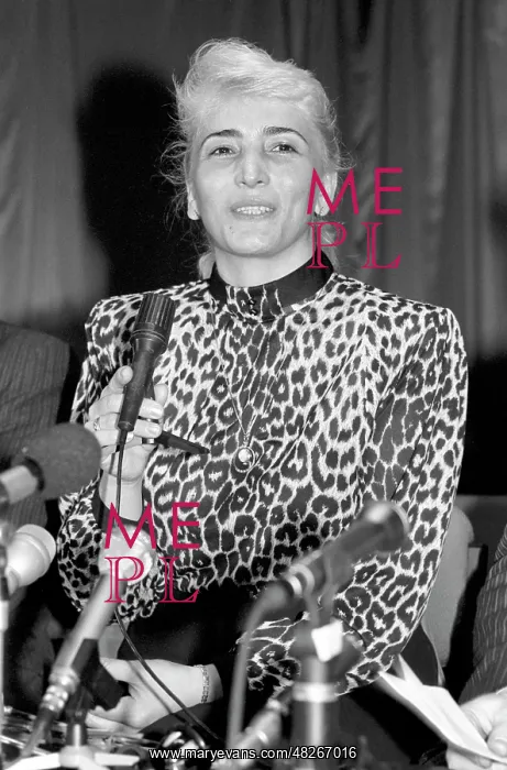 : Sazhi Umalatova, 1992 : Sazhi Umalatova, 1992