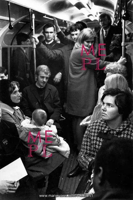  : Scene in a crowded London Underground train