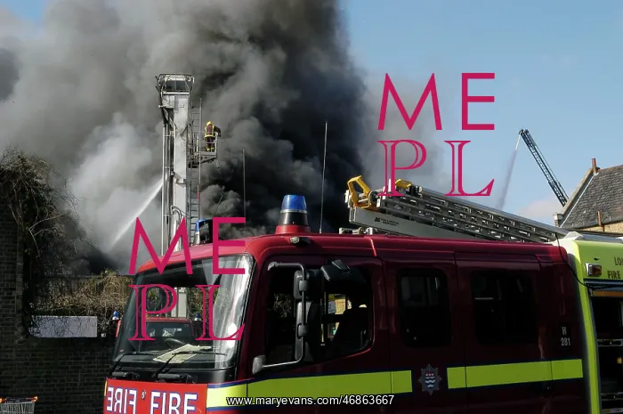 : Scene of fire at commercial premises, Penge : Scene of fire at commercial premises, Penge