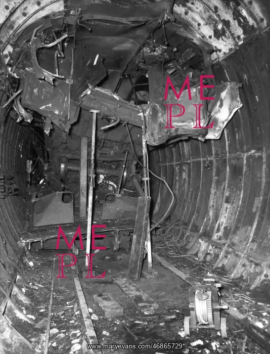 : Scene inside London Underground tunnel after a crash : Scene inside London Underground tunnel after a crash