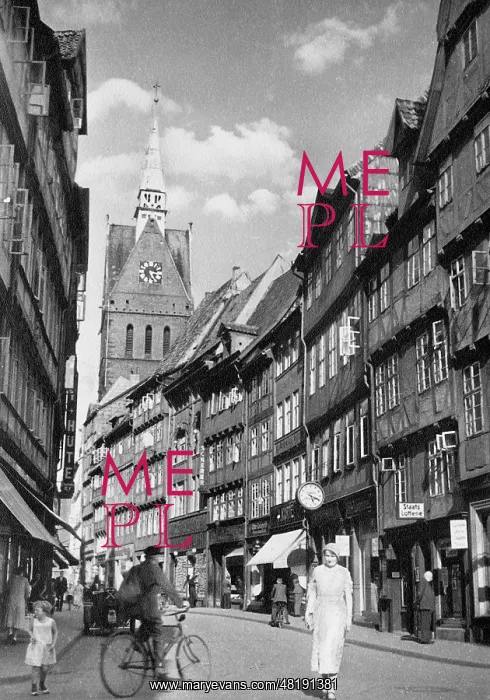 : Scene in the Old Town of Hannover : Scene in the Old Town of Hannover