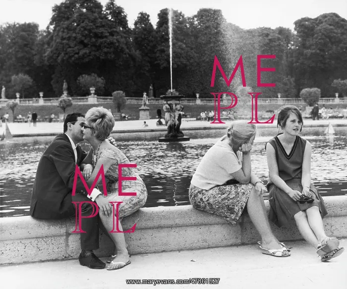 : A scene in a Paris Park - 1961 : A scene in a Paris Park - 1961