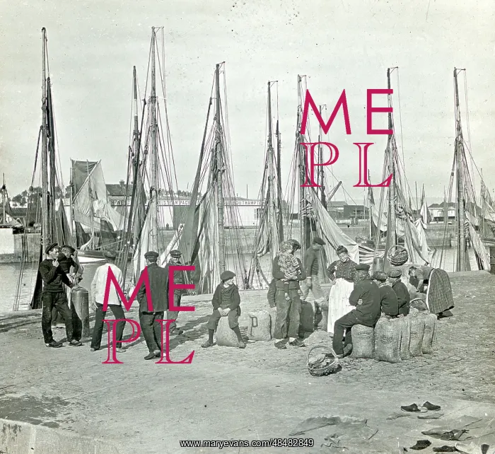  : Scene at Southampton Docks