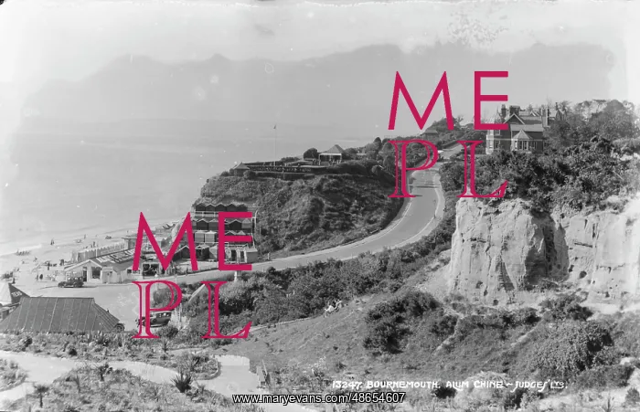 : Scenic View of Alum Chine, Bournemouth : Scenic View of Alum Chine, Bournemouth