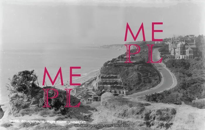 : Scenic View of Alum Chine, Bournemouth : Scenic View of Alum Chine, Bournemouth