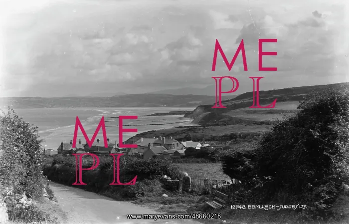 : Scenic View of Benllech : Scenic View of Benllech
