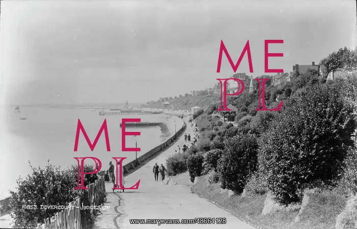 : Scenic View of Dovercourt Seafront : Scenic View of Dovercourt Seafront