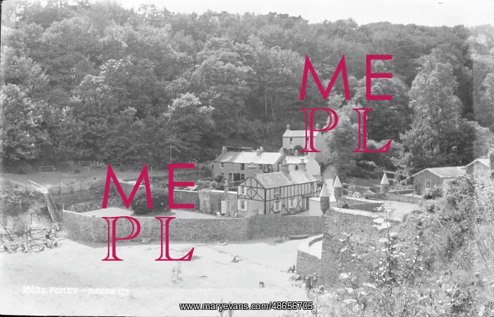 : Scenic View of Fowey : Scenic View of Fowey